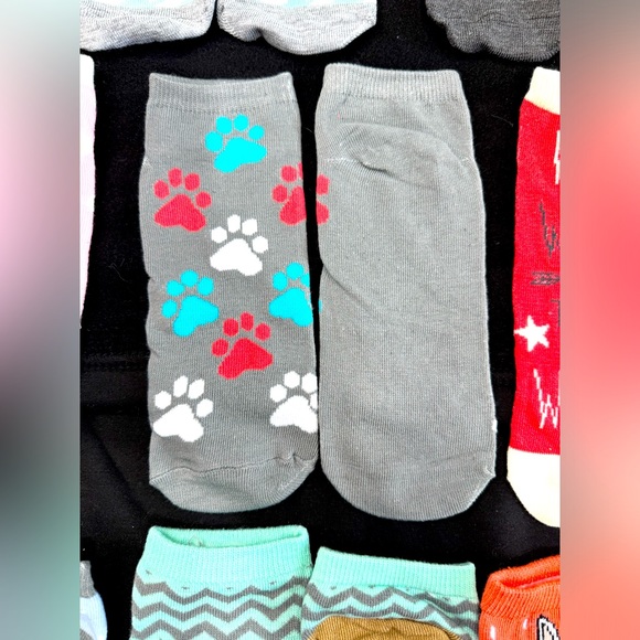 Women’s -  Animal Themed- Low-Cut Socks - Picture 5 of 9